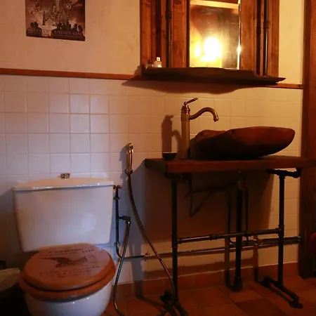Chambre Steampunk Jules Vernes Bed & Breakfast Bosbonparent